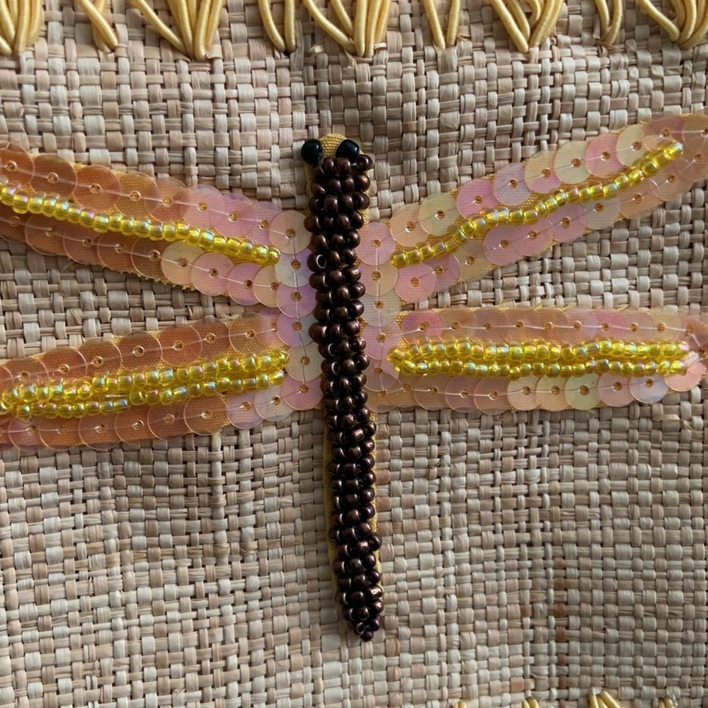 1990’s handwoven corn husk mini tote bag with a dragonfly appliqué and a yellow - Picture 14 of 16
